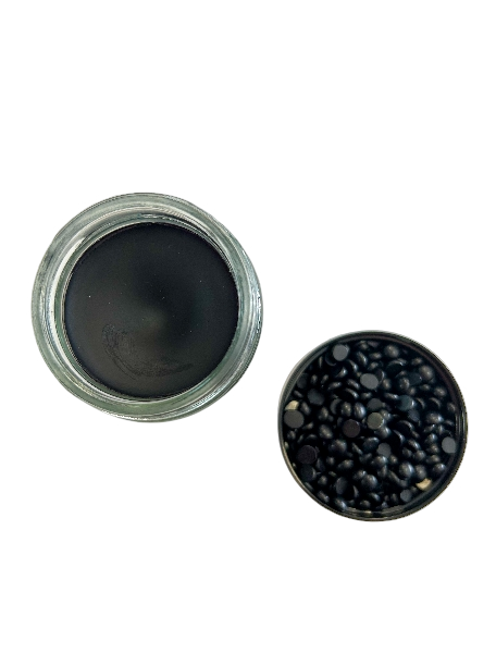 ČERNÁ solventní barva Bekro